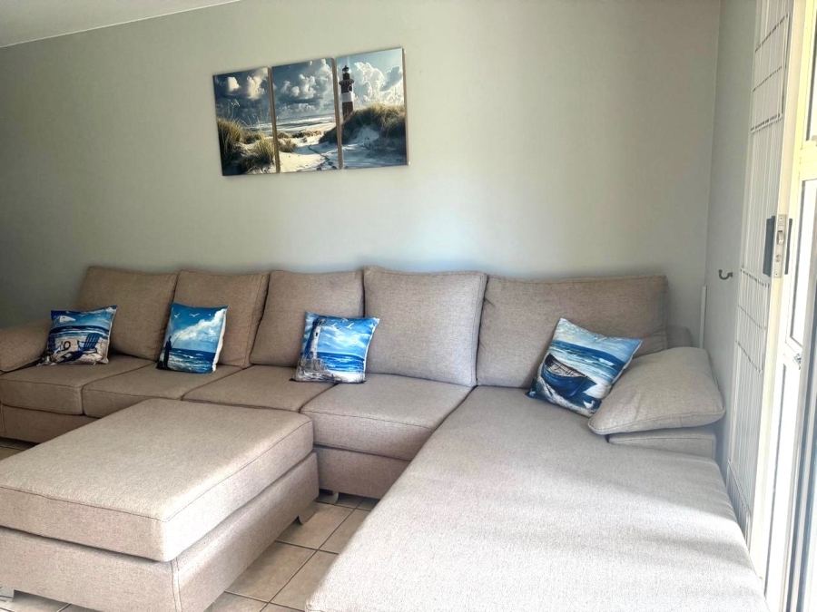 To Let 2 Bedroom Property for Rent in Diaz Beach Western Cape